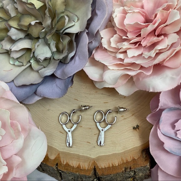 Modern Scissor Earrings - Picture 9 of 16
